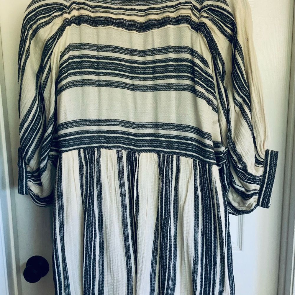 FREE PEOPLE..Dress - Picture 7 of 9